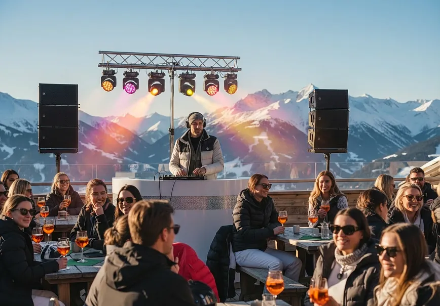 March Glow3_Sunday_Club_02